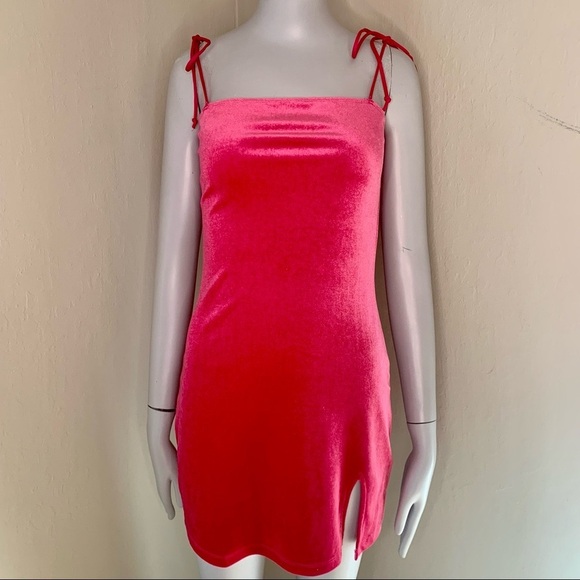 NWT MOTEL Verso Velvet Pink Stretch Mini Dress Fuchsia Bodycon Size M - Picture 8 of 16